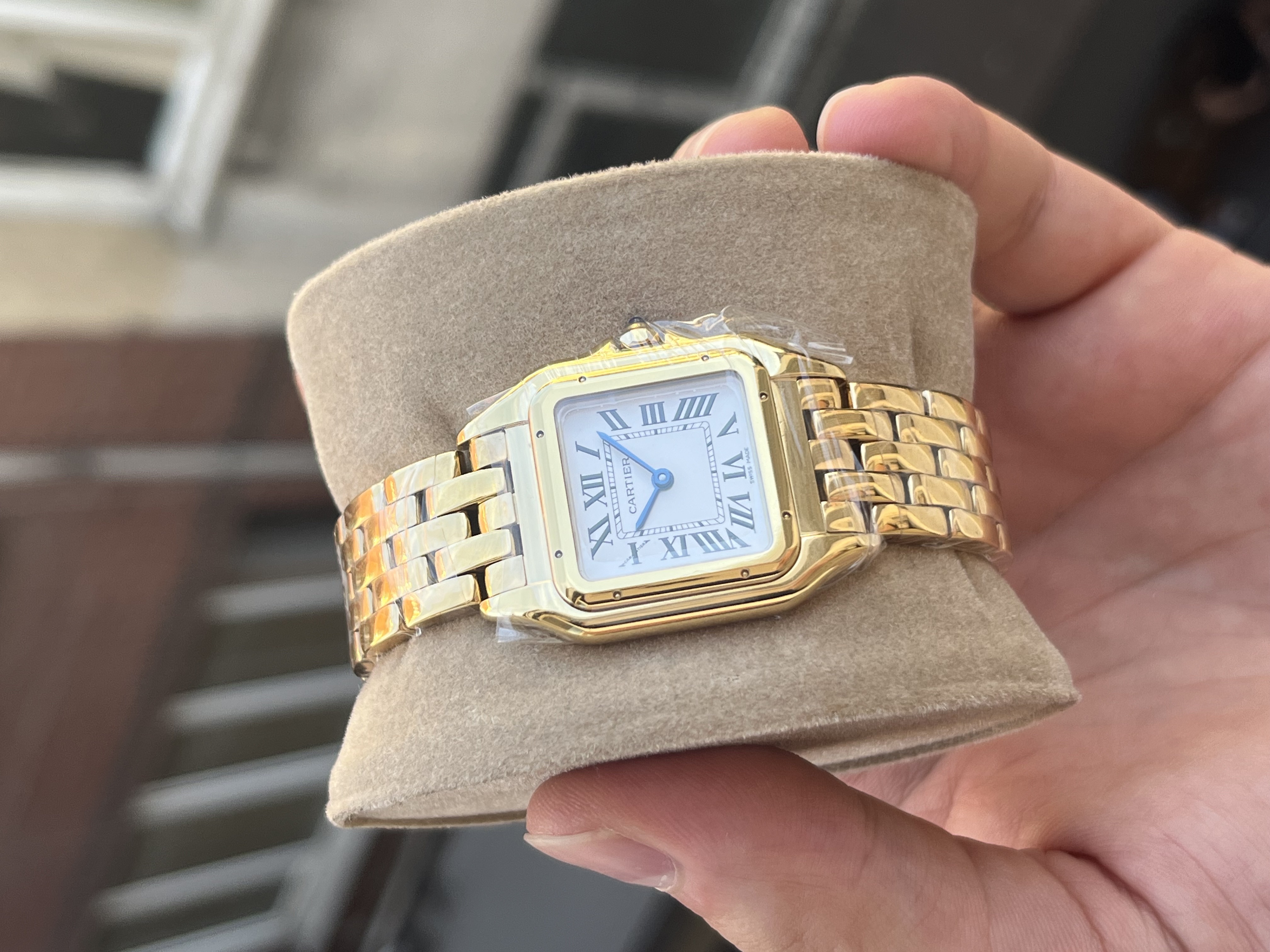 Cartier Panthere Gold 27mm Medium Superclone